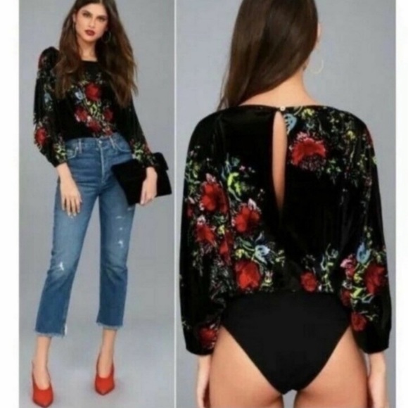 ❤️‍🔥 Free People Crushed Velvet Slouchy Babe Bodysuit - Picture 1 of 14